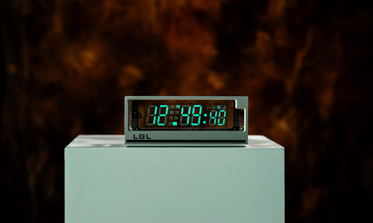 Soviet-Era Vacuum Fluorescent Display (VFD) VCK-0658-L
