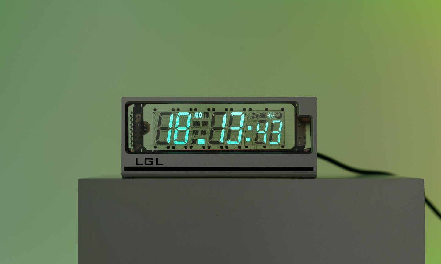 Soviet-Era Vacuum Fluorescent Display (VFD) VCK-0658-L